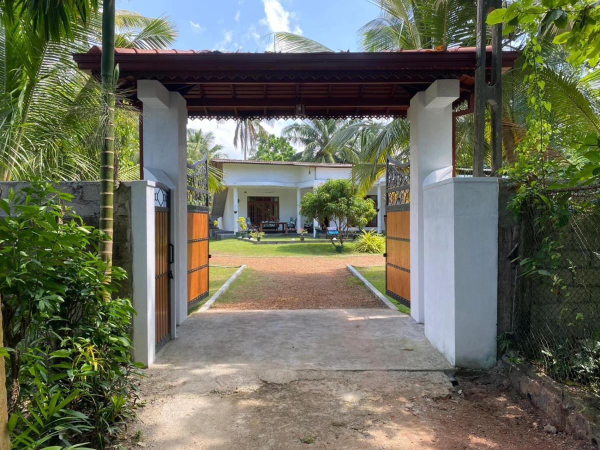 Villa Alex Берувала Экстерьер фото
